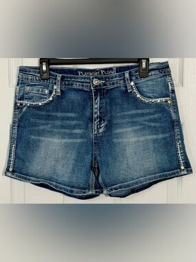 Platinum Plush Denim Jean Shorts XL Studded Wing Bling Y2K Wing Pocket Stretch